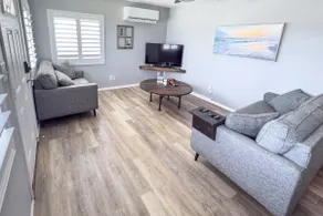 Oceanside Retreat | 5 Min to Beach | King Bed | AC - Image 3