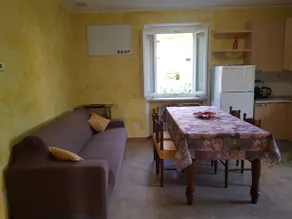 Il Palazzo apartment with a view of the lake and nature - Image 4