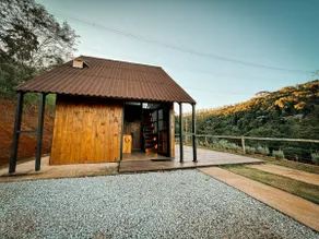 Red Cabin: Your Retreat Inside a Brewery! - Image 4
