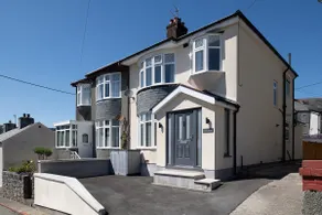 Modern 3 bedroom house Llanrwst less than a 5 minute drive from Zip World Forest - Image 4