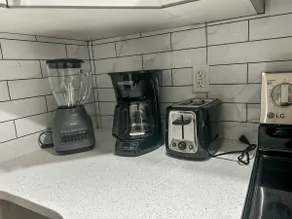 Eli's Place - Image 5