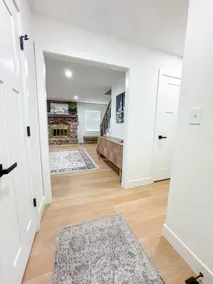 Modern Comfort on Crystal – Sleeps 16! - Image 3