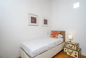 GuestHost - Lovely Apartment X6 with Balcony - Image 3