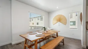 Family-Friendly 3-Story Home Sleeps 8 - Image 5