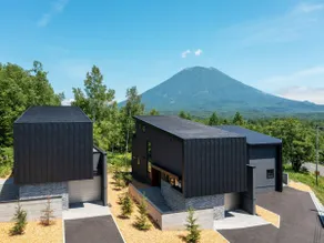 Modern Alpine Design + Scenic Windows - Rinzan - Image 3