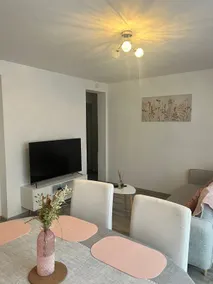 Cozy 50 m² apartment - Image 2