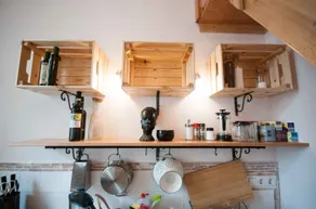 Bright Design Studio Apartment - Image 4