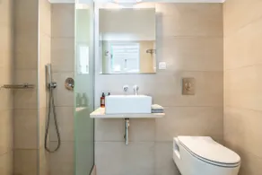 Central Open Plan House - Image 2