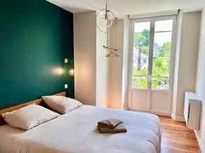 Apartment with panoramic views of Lourdes - Image 5