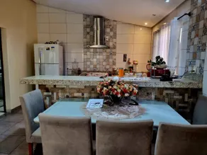 Family home with total comfort - Image 3