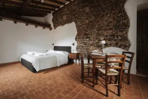 CONVIVIUM - Suites Apartments - Image 2