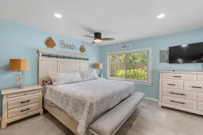 Beachful Bliss Studio - Image 2