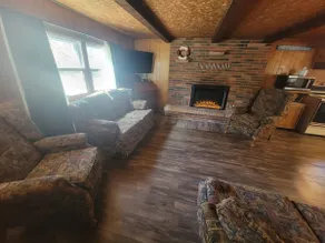 Christmas Cottage - Image 4