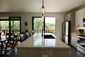 Green House - Riverview - Image 4