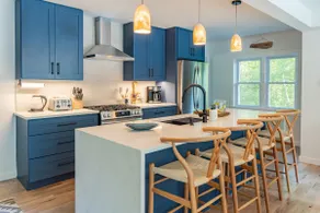 Modern Riverfront | Hot Tub, Kayaks, Paddle boards - Image 4