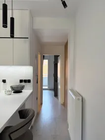 Newly renovated flat near beach! - Image 5