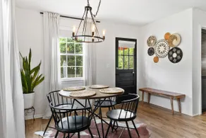 Cozy House in Trendy East Nashville with a Patio and Grill - Image 4