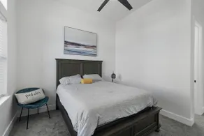 Cozy Spring View - Your Tranquil Houston Retreat - Image 5