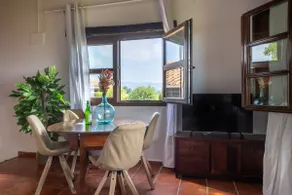 Rural Villa with Sea Views - Image 4