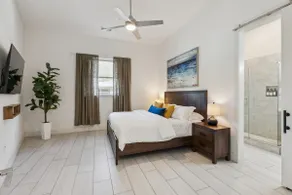 Charming Dallas Loft No. 309 - Image 2