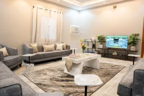 New independent private hotel apartment, courtyard - Image 2