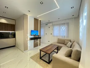 Luxury Coastal Apartment - Image 2