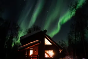 Charming Loft Cabin 7 mins to Downtown Talkeetna - Image 2