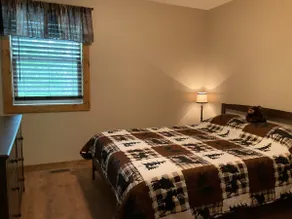 Jackson Hill Cabin - Image 5