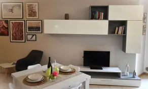 Casa di Abe modern tastes and Prosecco Hills - Image 5