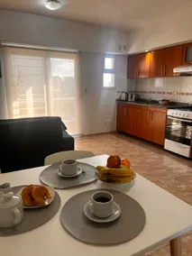 Spacious, comfortable and bright apartment - Image 2