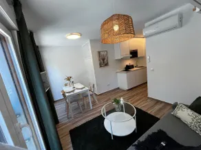Brand New Penthouse Near Airport - Image 2