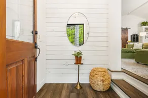 Beautiful, secluded, nestled in the woods+sauna! - Image 5
