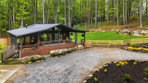Beautiful, secluded, nestled in the woods+sauna! - Image 2