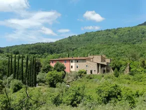 Cozy Country House - Image 2