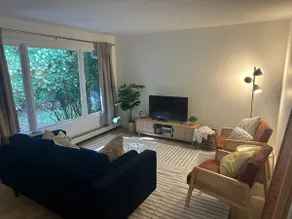Quiet 2BR Guesthouse Near Lake & Wineries - Image 3