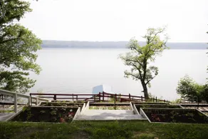 Luxury Lakehouse with Gorgeous Sunsets and Views - Image 2