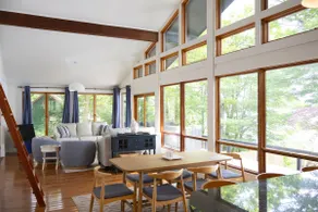 Luxury Lakehouse with Gorgeous Sunsets and Views - Image 4