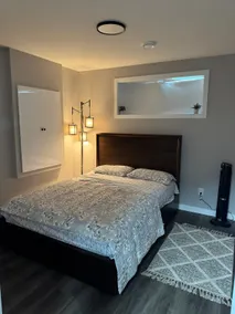 Sleek 1 Bed/Kitchen Brighton SK Basement - Image 2