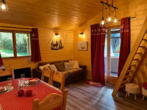 Chalet des Sources 2-4 people with private Jacuzzi - Image 3