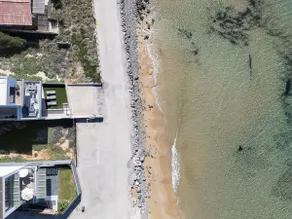 Nūa Residence - Beach at Your Doorstep by etouri - Image 4
