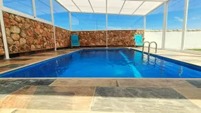Almendros House private pool - Image 4