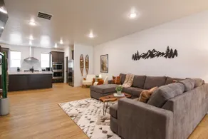 Luxury Townhome - Image 2