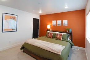 Luxury Townhome - Image 5