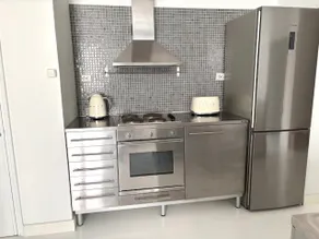 Atmospheric two-room apartment in the center - Image 3