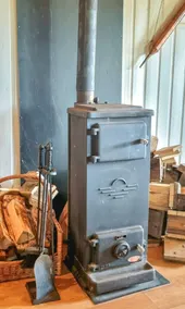 Central Cabin - Image 3