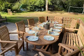 Nouvelle maison de la forêt avec grand jardin, près de la mer. Parfait pour les familles avec enfants - Image 3