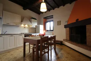 Superior apartment with valley and forest views - Image 5