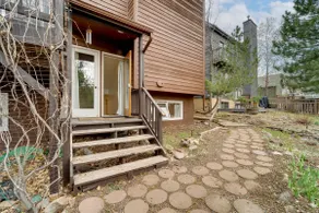 Quiet, Sunny 1Bdrm Hideaway | Private Parking - Image 3