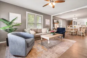 Charming Downtown Harrison Home - Image 3