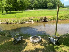 Water’s Edge, Peaceful, Hot Tub - Image 2